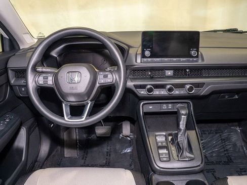 Used 2024 Honda CR-V EX image 2