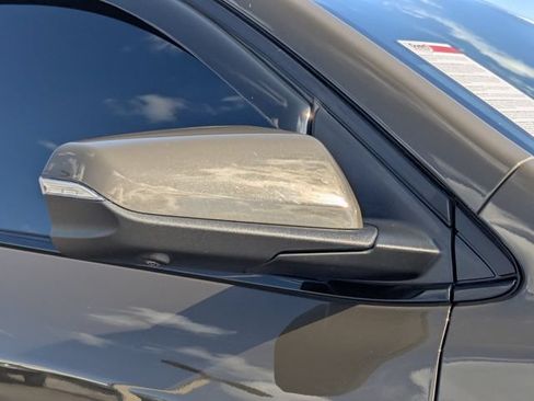 Used 2023 Chevrolet Equinox RS FWD image 12