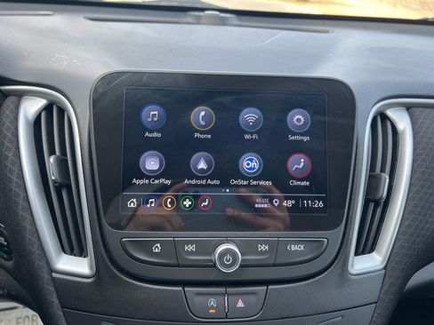 Used 2024 Chevrolet Malibu LT image 18