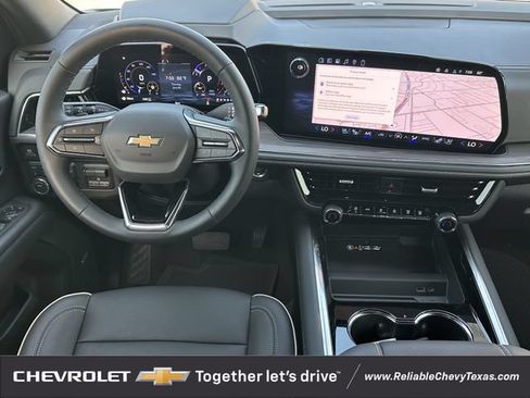 New 2026 Chevrolet Suburban Premier AWD/4WD image 11