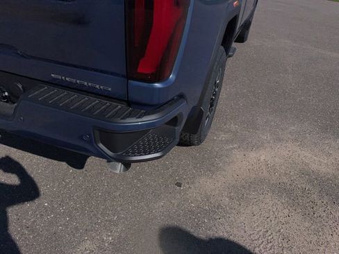 New 2026 GMC Sierra 2500 Denali w/ Denali Reserve Package AWD/4WD image 17