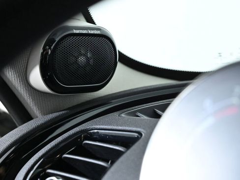 Used 2023 MINI Cooper Clubman S w/ Premium Package image 23