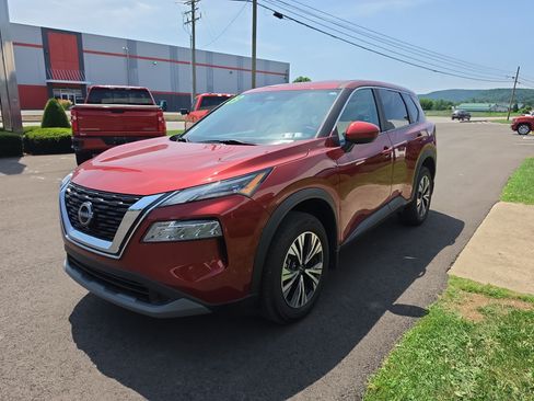 Used 2023 Nissan Rogue SV AWD/4WD image 8