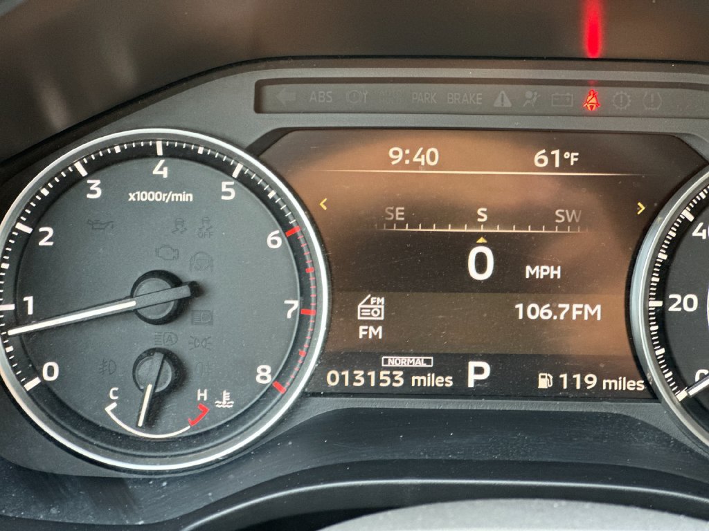 Used 2025 Mitsubishi Outlander SE AWD/4WD image 25