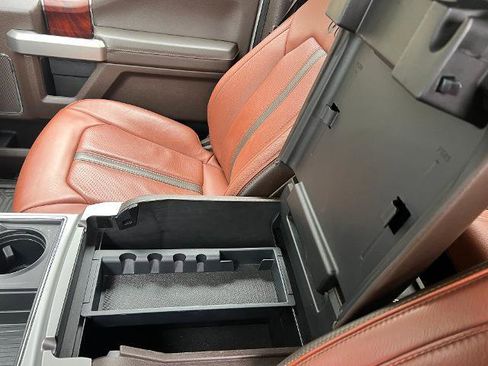 Used 2022 Ford F350 King Ranch w/ Chrome Package image 25