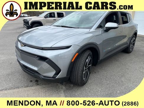 New 2026 Chevrolet Equinox EV LT image 5