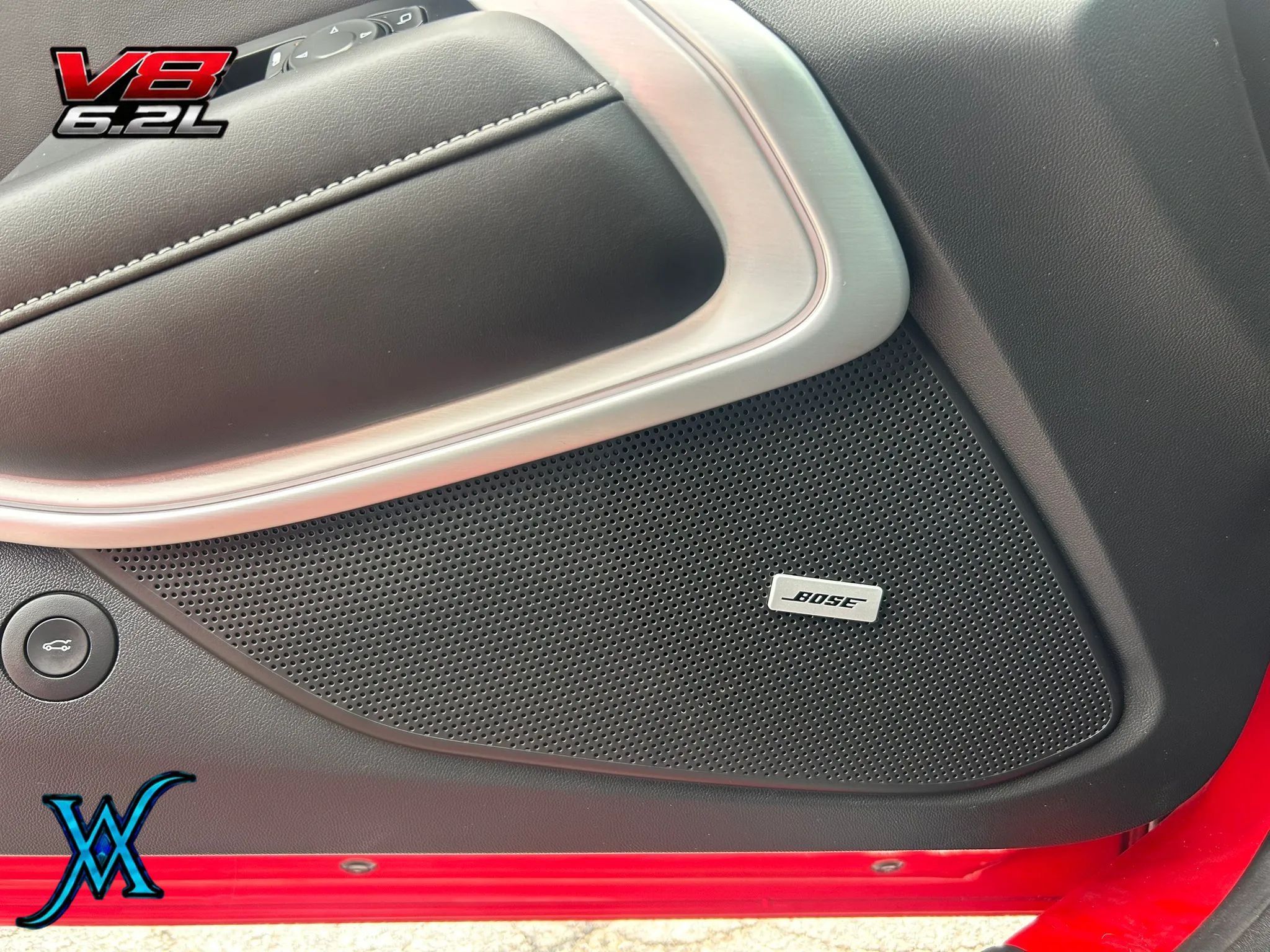 Used 2018 Chevrolet Camaro SS RWD image 32