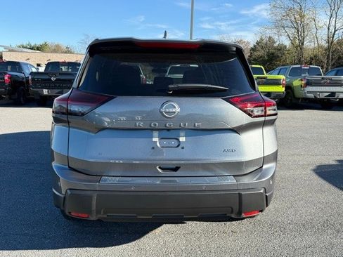 New 2026 Nissan Rogue SV image 6