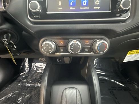 New 2025 Nissan Versa S w/ Trunk Package image 18