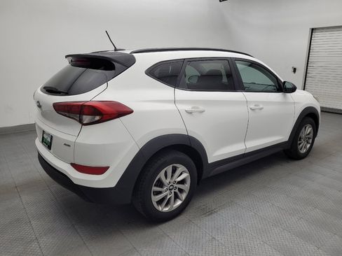 Used 2016 Hyundai Tucson SE w/ Option Group 02 AWD/4WD image 9