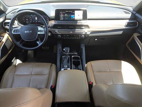 Used 2022 Kia Telluride SX FWD image 17