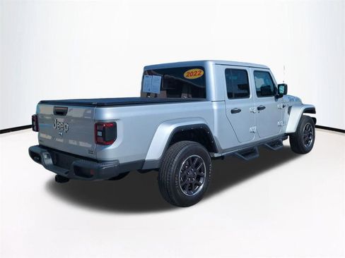 Used 2022 Jeep Gladiator Overland w/ Popular Equipment Package AWD/4WD image 5
