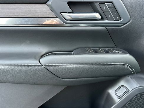 New 2026 GMC Terrain Denali w/ LPO, Floor Liner Package image 10