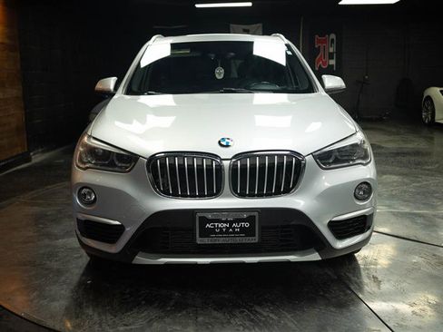 Used 2017 BMW X1 xDrive28i image 3