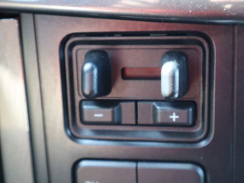 Used 2023 Ford F150 XLT w/ Equipment Group 302A High image 25