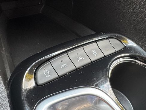 Used 2026 Buick Encore GX Preferred AWD/4WD image 29