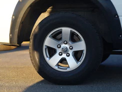 Used 2009 Dodge Ram 1500 Truck SLT image 12