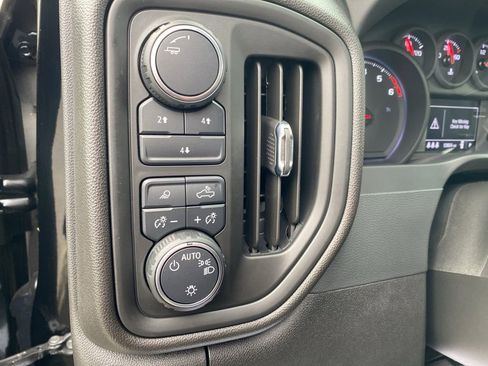 Used 2024 Chevrolet Silverado 2500 Custom w/ Custom Value Package AWD/4WD image 11