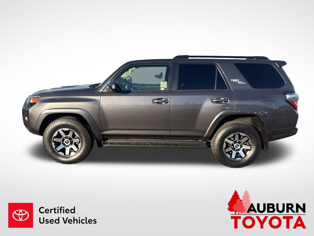 Certified 2020 Toyota 4Runner TRD Off-Road AWD/4WD image 5