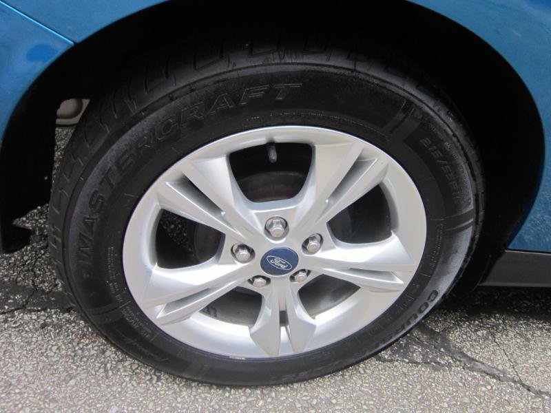 Used 2013 Ford Focus SE FWD image 27