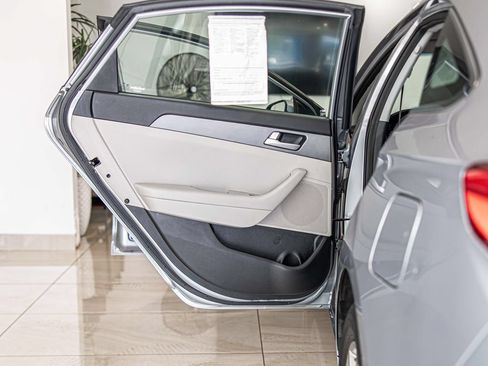 Used 2015 Hyundai Sonata SE FWD image 31