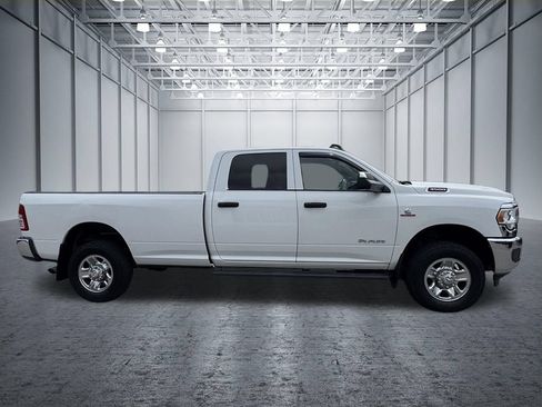 Used 2022 RAM 3500 Tradesman AWD/4WD image 36