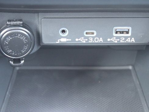 Used 2025 Subaru WRX Premium image 14