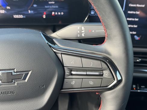 Used 2025 Chevrolet Equinox EV RS image 20