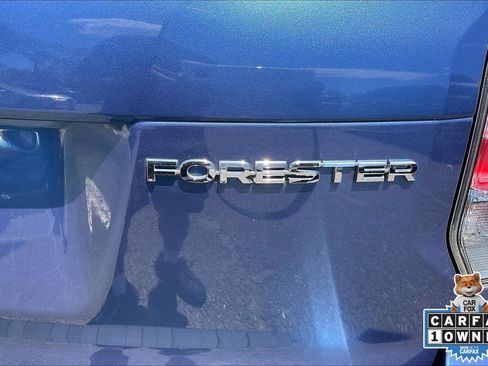 Used 2018 Subaru Forester 2.5i Premium AWD/4WD image 10