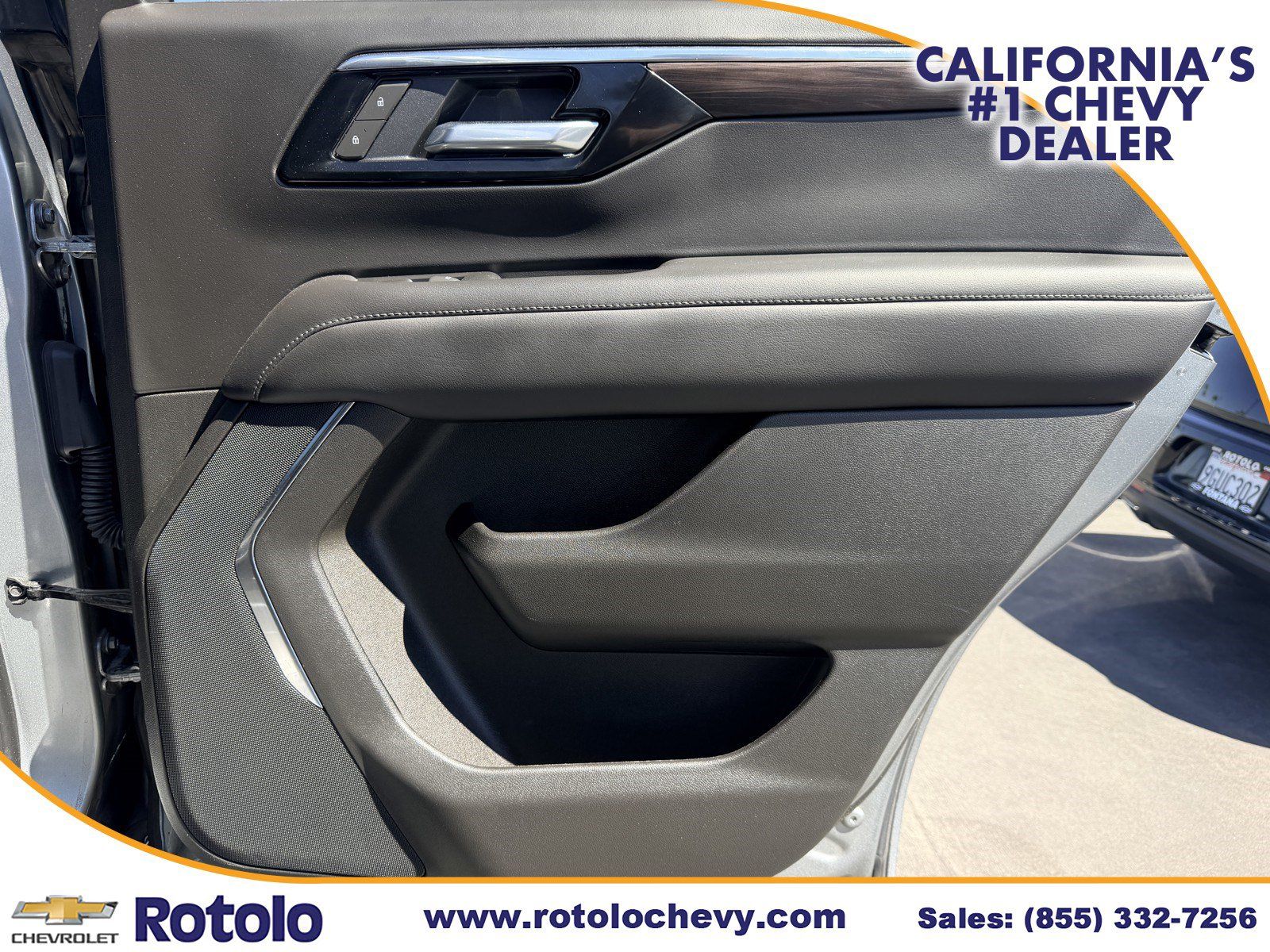 Used 2025 Chevrolet Tahoe Z71 AWD/4WD image 11
