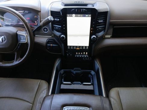 Used 2023 RAM 2500 Limited AWD/4WD image 3
