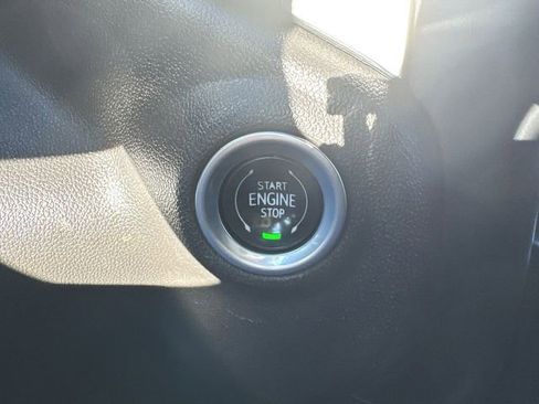 Used 2021 Chevrolet Silverado 1500 LTZ image 16