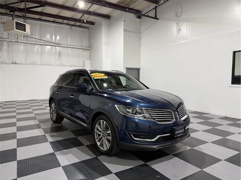 Used 2017 Lincoln MKX Reserve image 2