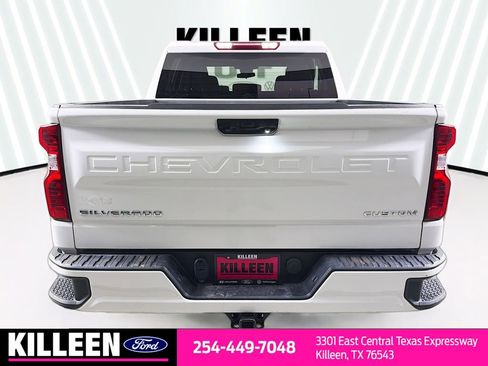 Used 2023 Chevrolet Silverado 1500 Custom image 7