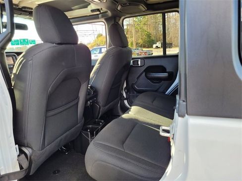 Used 2020 Jeep Wrangler Unlimited Sport S image 10