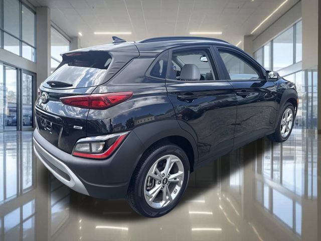 Used 2023 Hyundai Kona SEL AWD/4WD image 8