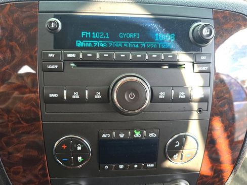 Used 2008 GMC Sierra 1500 Denali image 14