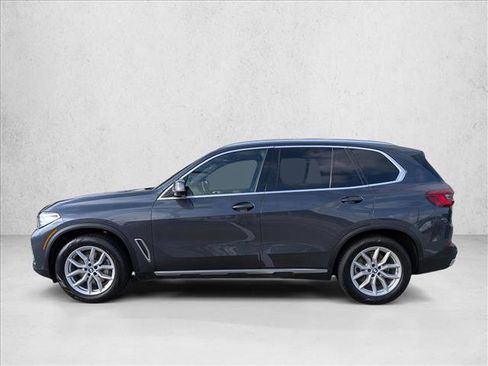 Used 2019 BMW X5 xDrive40i w/ Executive Package image 9