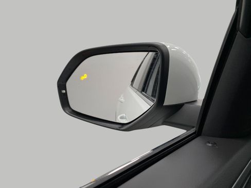 New 2026 Volkswagen Atlas Cross Sport SE image 21