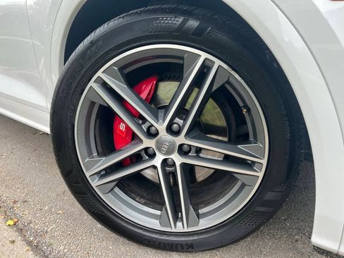 Used 2018 Audi SQ5 Prestige w/ Prestige Package image 7