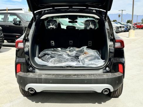 New 2025 Ford Escape SE w/ PHEV Premium Package image 11