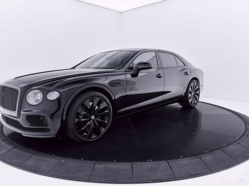 Used 2023 Bentley Flying Spur S V8 AWD/4WD image 9