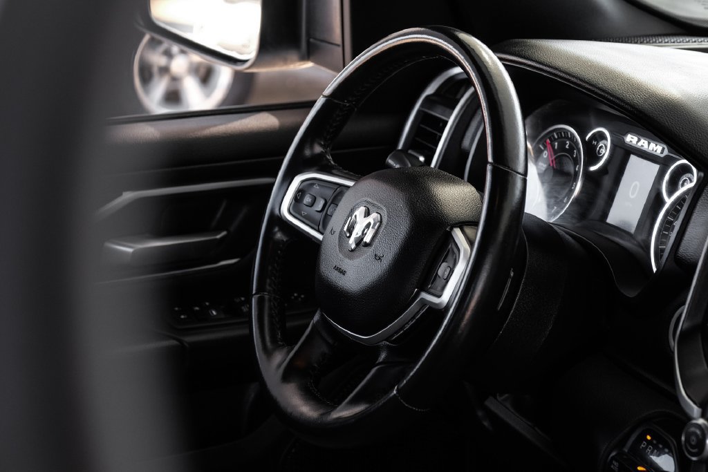 Used 2023 RAM 1500 Big Horn AWD/4WD image 11