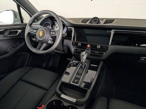New 2026 Porsche Macan S image 22