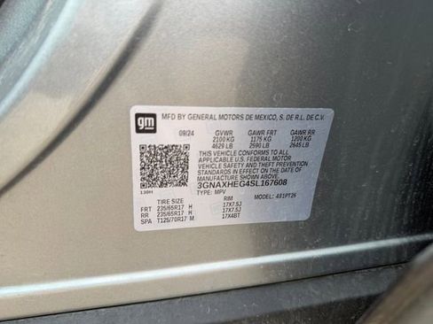 Used 2025 Chevrolet Equinox LT w/ Convenience Package II image 32