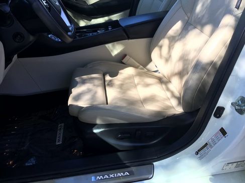 Used 2023 Nissan Maxima Platinum w/ Sport Mat Group image 12