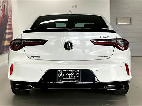 Used 2022 Acura TLX w/A-Spec Package image 5