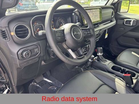 New 2026 Jeep Gladiator Sport AWD/4WD image 15