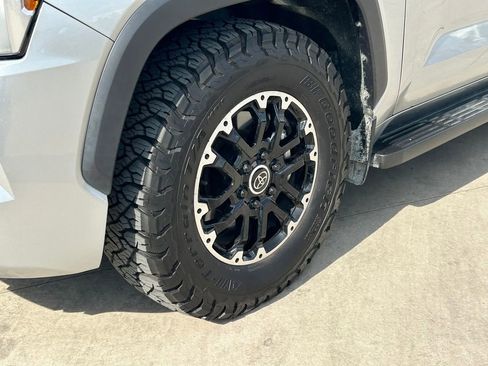 Used 2023 Toyota Sequoia SR5 w/ SR5 Premium Package image 9