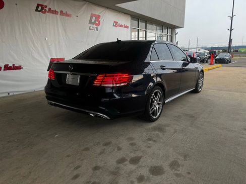Used 2014 Mercedes-Benz E 350 Sedan image 34